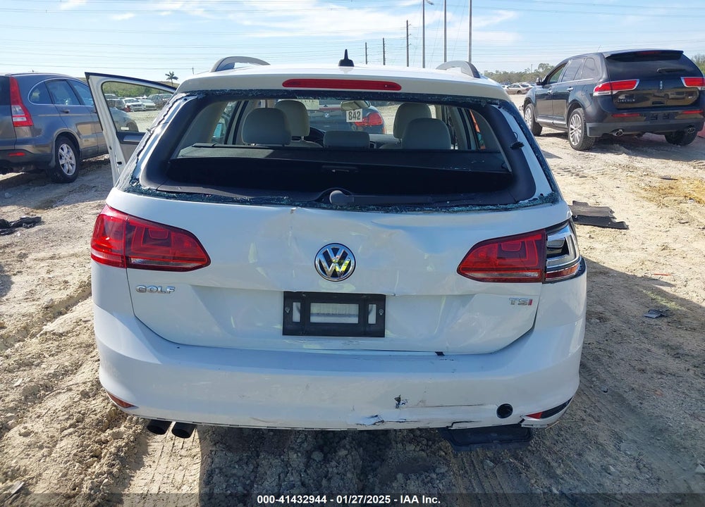 2017 VOLKSWAGEN GOLF SPORTWAGEN VIN: 3VWC17AU1HM506561