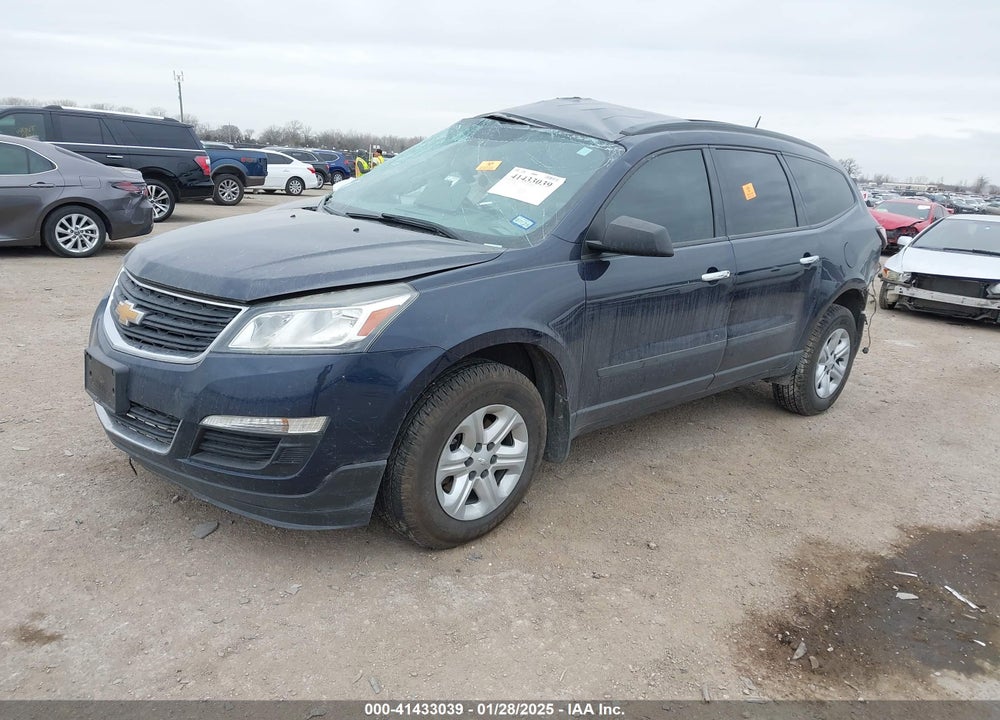 2017 CHEVROLET TRAVERSE LS VIN: 1GNKRFED2HJ198686