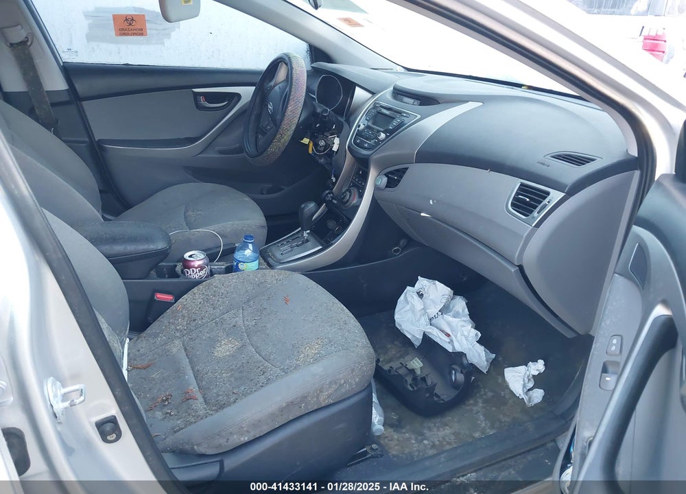 2013 HYUNDAI ELANTRA VIN: KMHDH4AE6DU680511