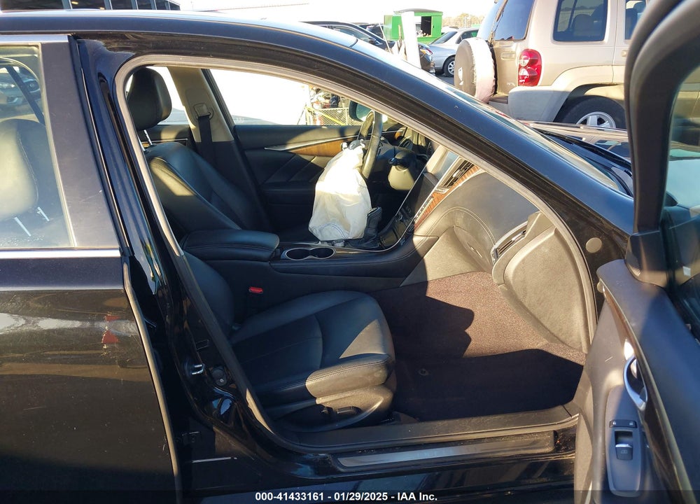 2018 INFINITI Q50 VIN: JN1EV7AR8JM440865