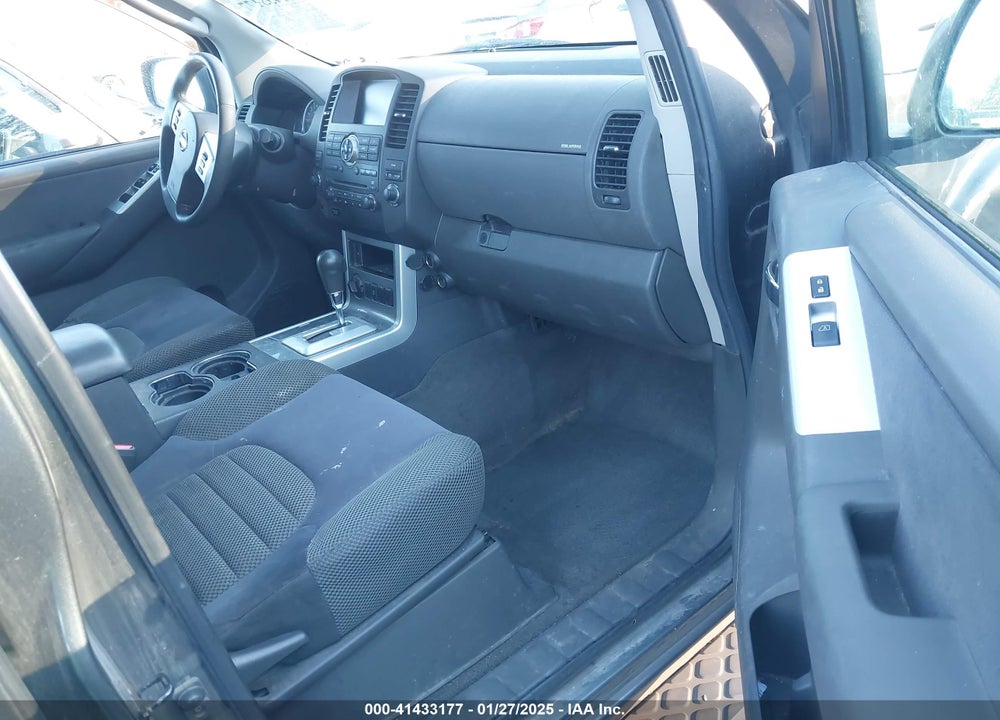 2008 NISSAN PATHFINDER SE VIN: 5N1AR18B38C612950
