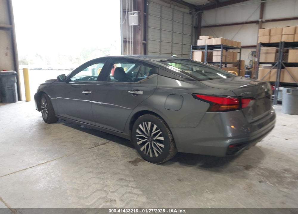 2023 NISSAN ALTIMA SV FWD VIN: 1N4BL4DVXPN320684