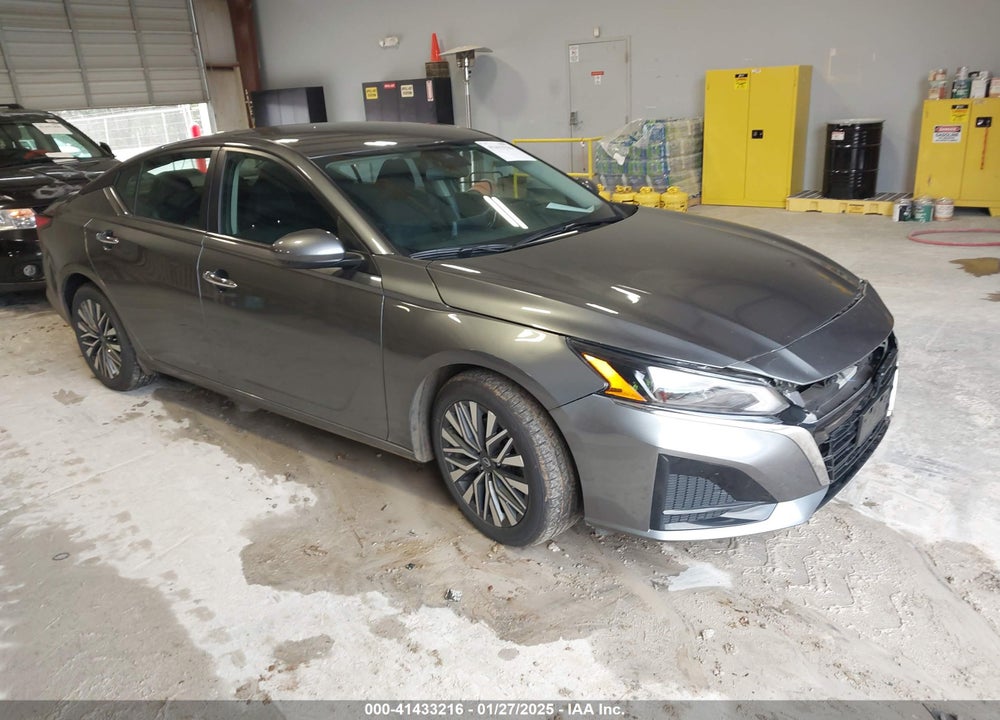 2023 NISSAN ALTIMA SV FWD VIN: 1N4BL4DVXPN320684