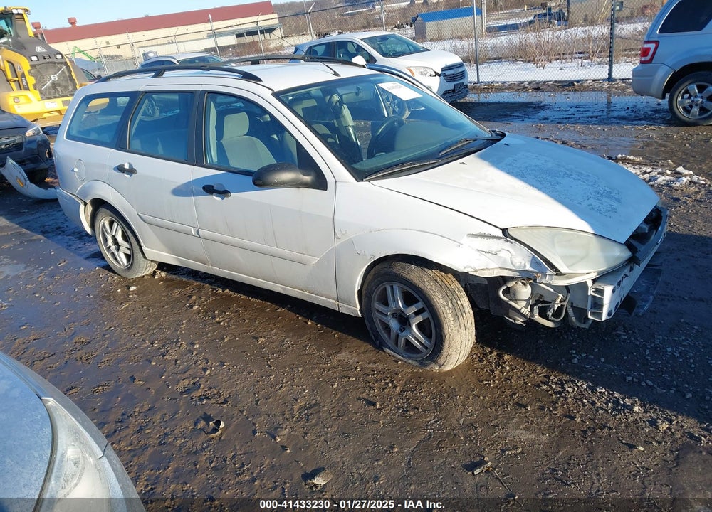 2000 FORD FOCUS SE VIN: 1FAFP3635YW275810