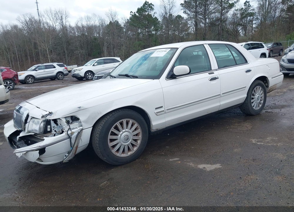 2010 MERCURY GRAND MARQUIS LS (FLEET ONLY) VIN: 2MEBM7FV8AX601067