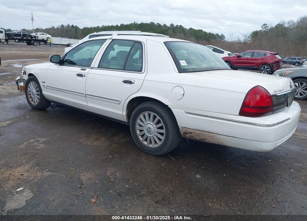 2010 MERCURY GRAND MARQUIS LS (FLEET ONLY) VIN: 2MEBM7FV8AX601067