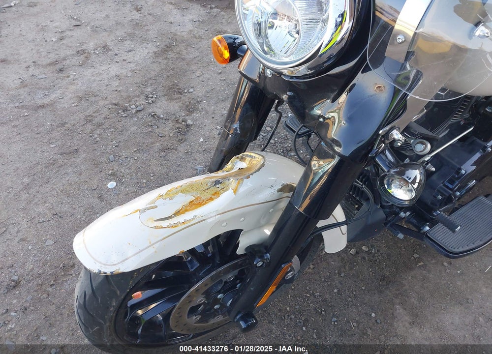 2023 HARLEY-DAVIDSON FLRT VIN: 1HD1MCP25PB856943