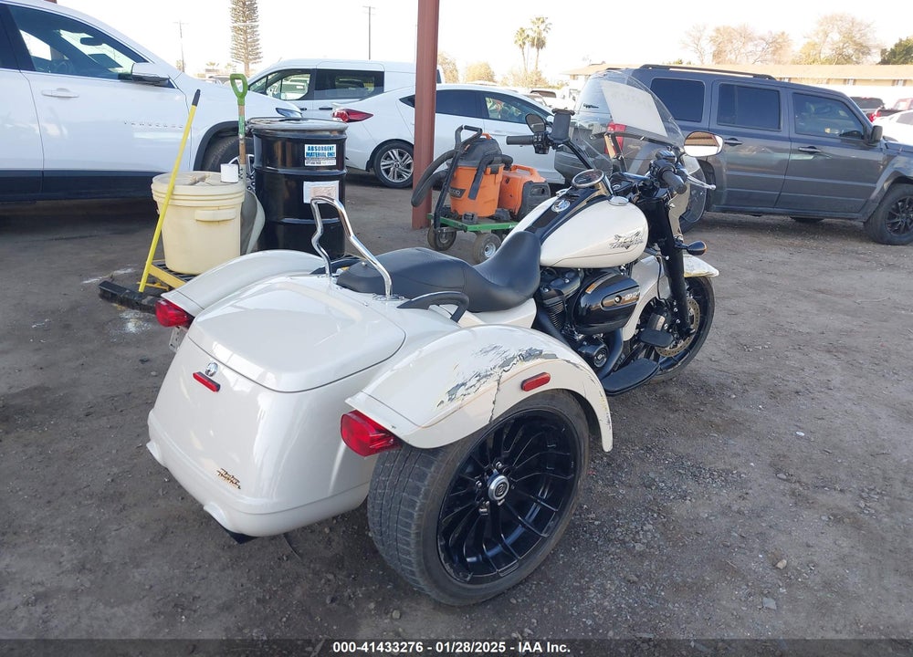 2023 HARLEY-DAVIDSON FLRT VIN: 1HD1MCP25PB856943