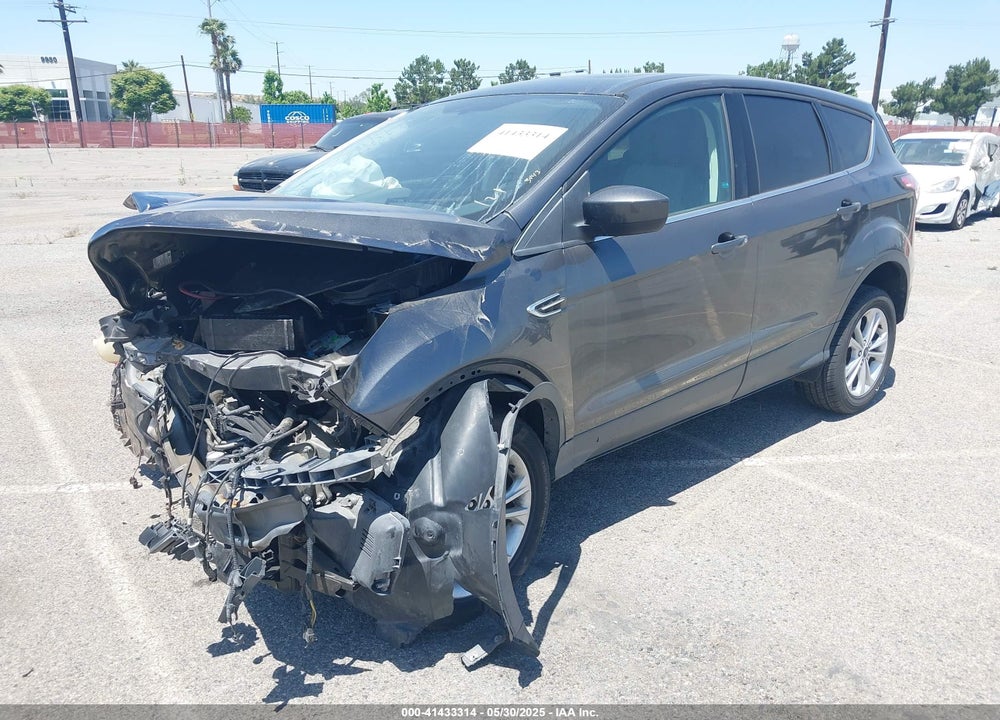 2017 FORD ESCAPE VIN: 1FMCU0G9XHUA83443