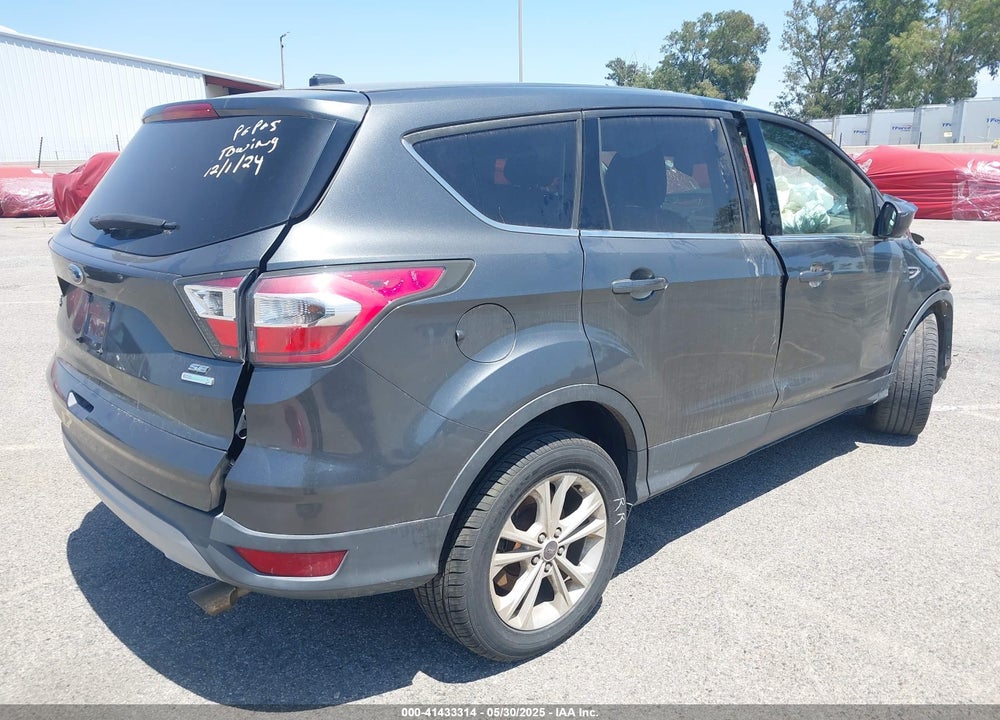2017 FORD ESCAPE VIN: 1FMCU0G9XHUA83443