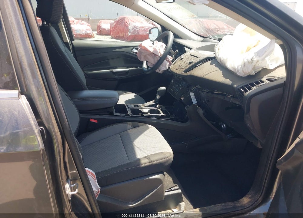 2017 FORD ESCAPE VIN: 1FMCU0G9XHUA83443