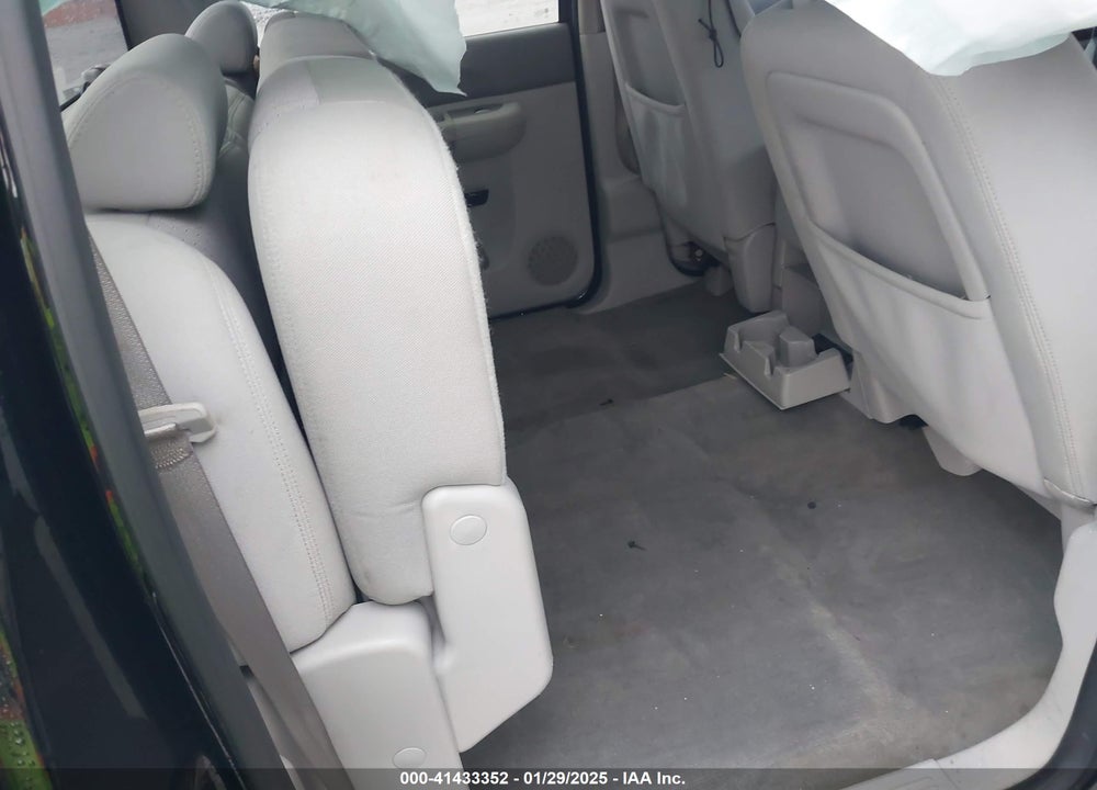 2013 CHEVROLET SILVERADO 1500 VIN: 3GCPCSE08DG242112