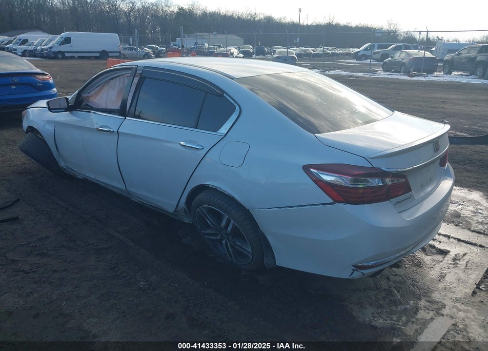2017 HONDA ACCORD VIN: 1HGCR2F58HA100484