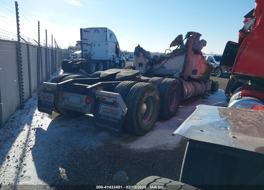 2009 FREIGHTLINER CASCADIA 125 VIN: 1FUJGLDR29LAJ0059