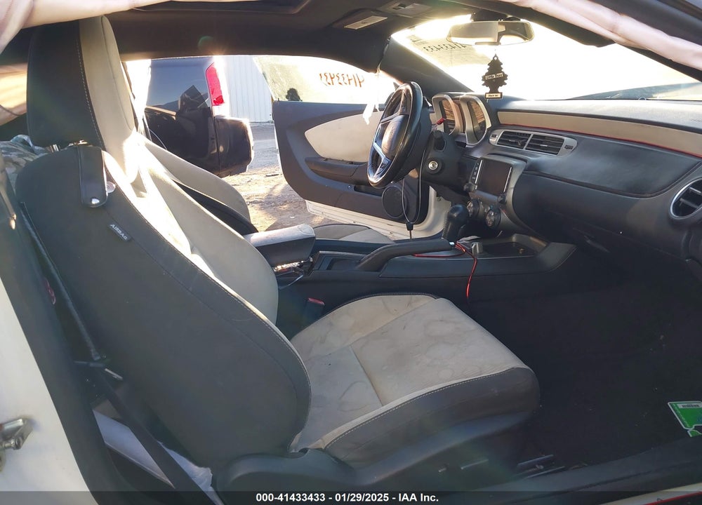 2014 CHEVROLET CAMARO VIN: 2G1FB1E31E9253007