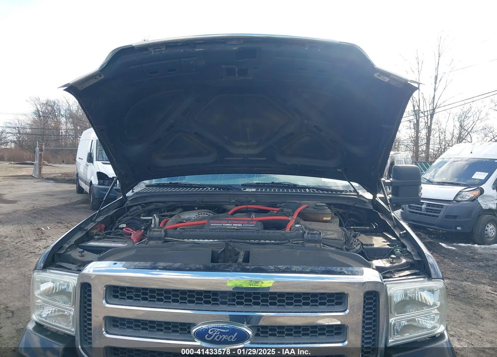 2005 FORD F-350 LARIAT/XL/XLT VIN: 1FTWW31P35EA52366