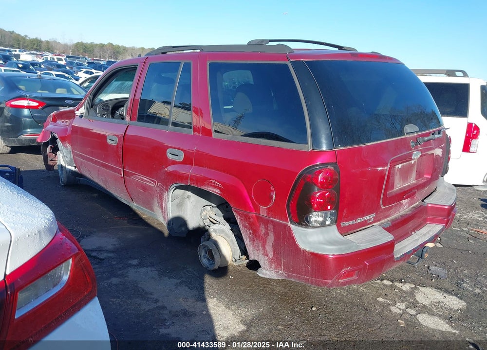 2006 CHEVROLET TRAILBLAZER LS VIN: 1GNDS13S462306945