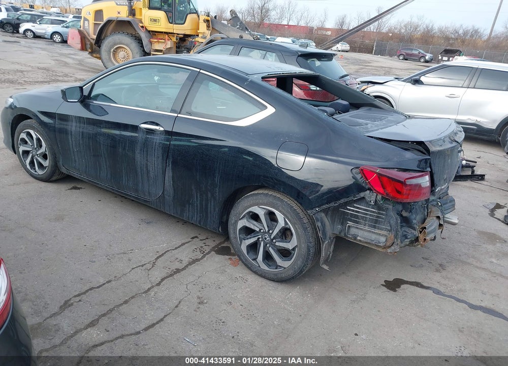 2017 HONDA ACCORD VIN: 1HGCT1B31HA008827
