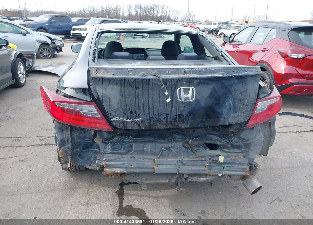 2017 HONDA ACCORD VIN: 1HGCT1B31HA008827