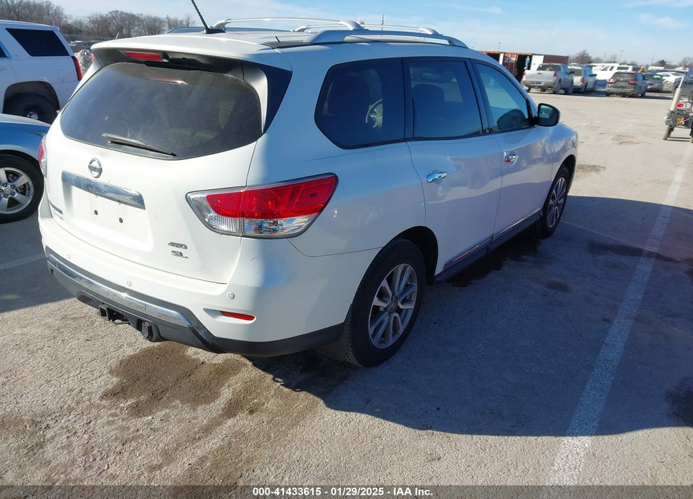 2013 NISSAN PATHFINDER SL VIN: 5N1AR2MM9DC603841