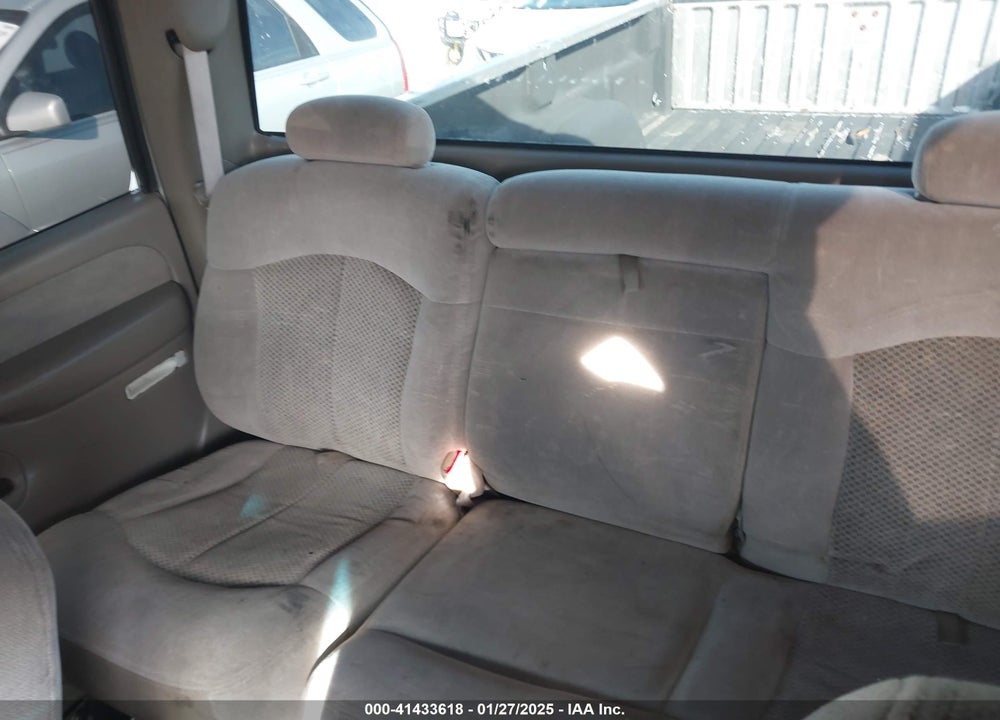 2002 CHEVROLET SILVERADO 3500 LS VIN: 1GCJC33142F241447