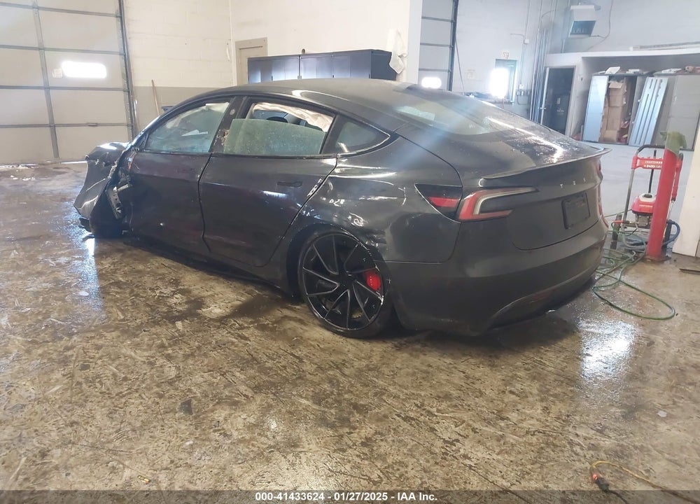 2024 TESLA MODEL 3 PERFORMANCE ALL-WHEEL DRIVE VIN: 5YJ3E1ET0RF881062