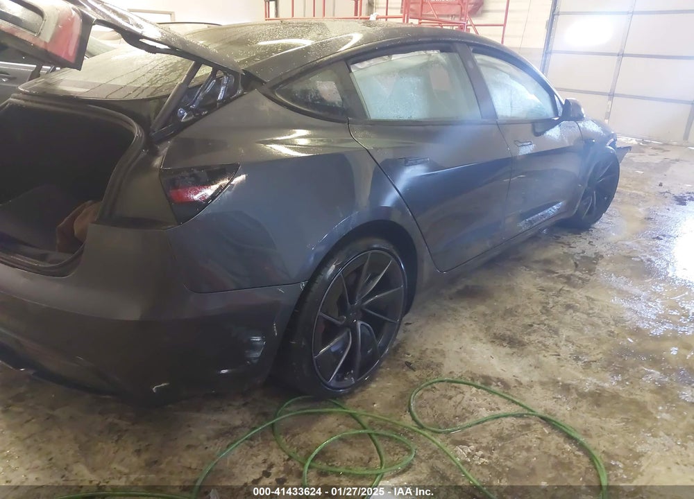 2024 TESLA MODEL 3 PERFORMANCE ALL-WHEEL DRIVE VIN: 5YJ3E1ET0RF881062