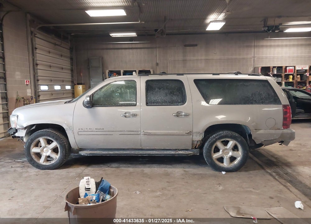 2007 CHEVROLET SUBURBAN 1500 VIN: 1GNFK16357J355897