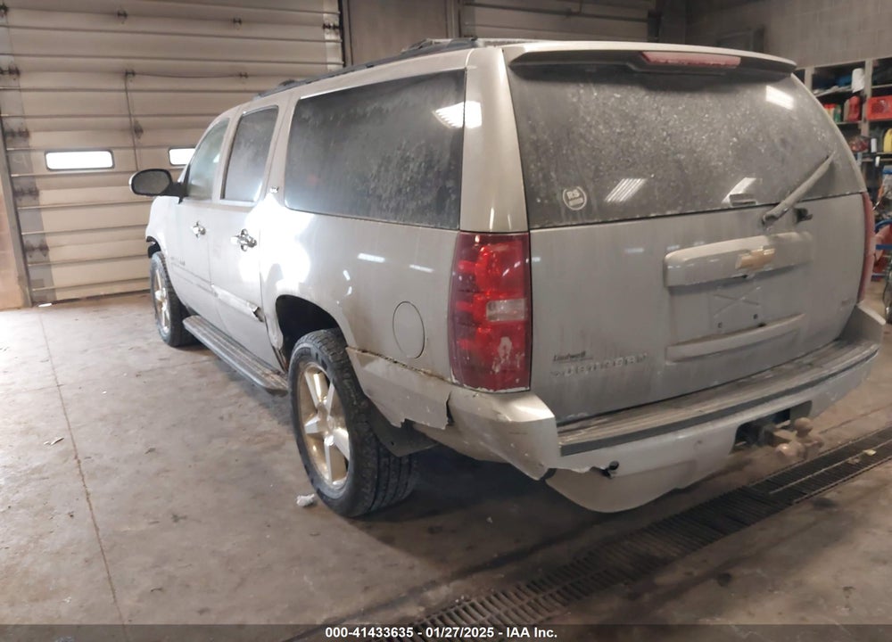 2007 CHEVROLET SUBURBAN 1500 VIN: 1GNFK16357J355897