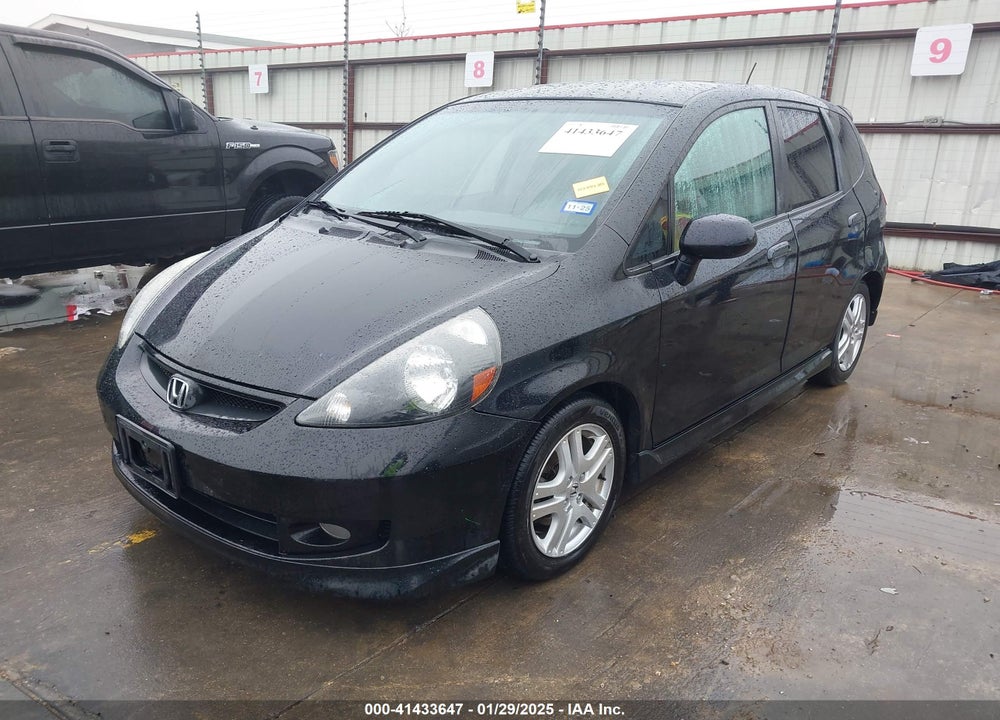 2007 HONDA FIT VIN: JHMGD38637S062633