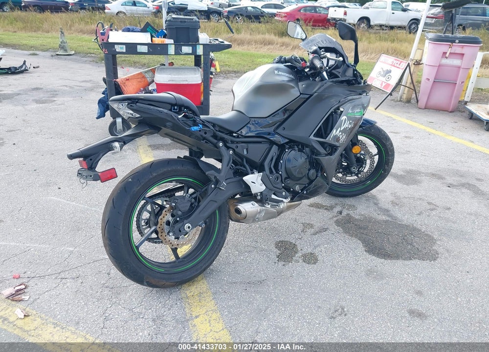 2024 KAWASAKI EX650 R VIN: ML5EXER11RDAD5896