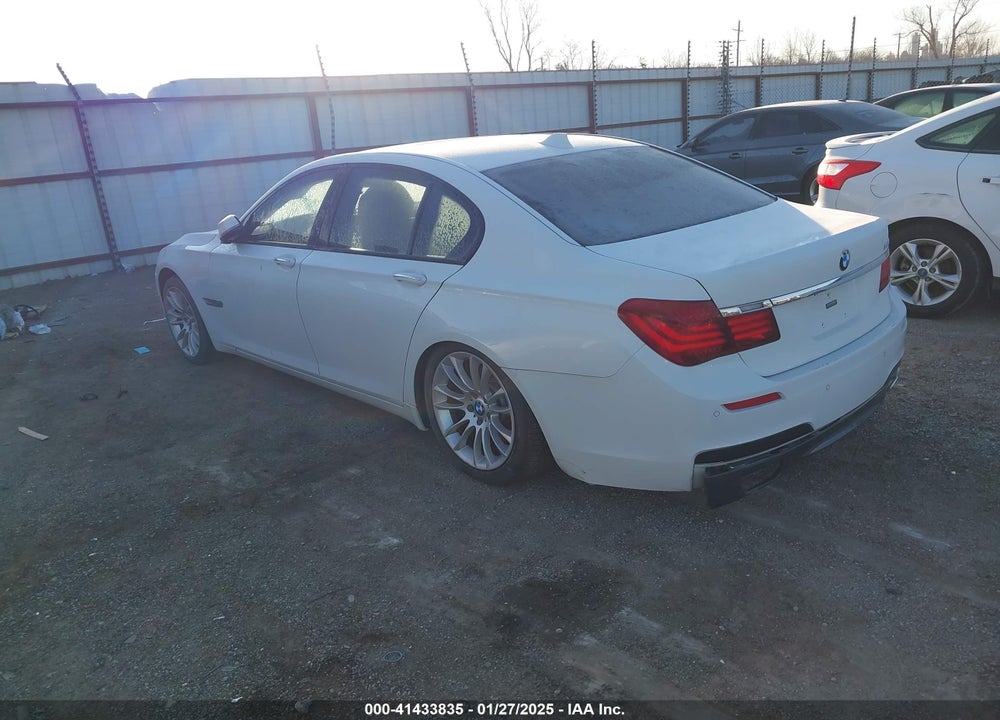 2013 BMW 740I VIN: WBAYA6C54DD143796