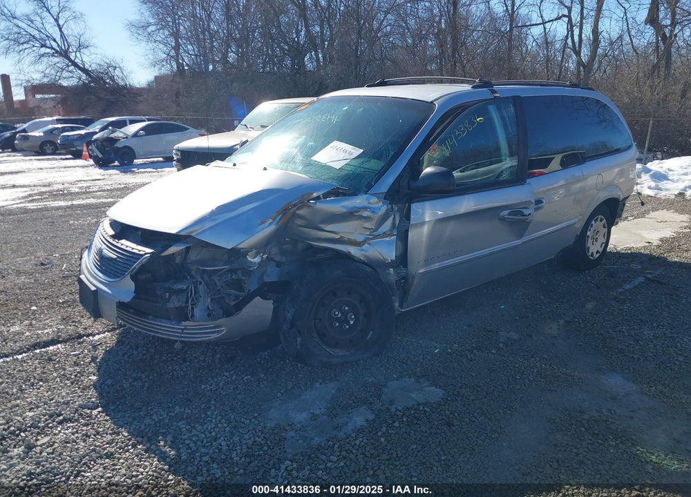 2001 CHRYSLER TOWN & COUNTRY LX VIN: 2C8GP44301R304800