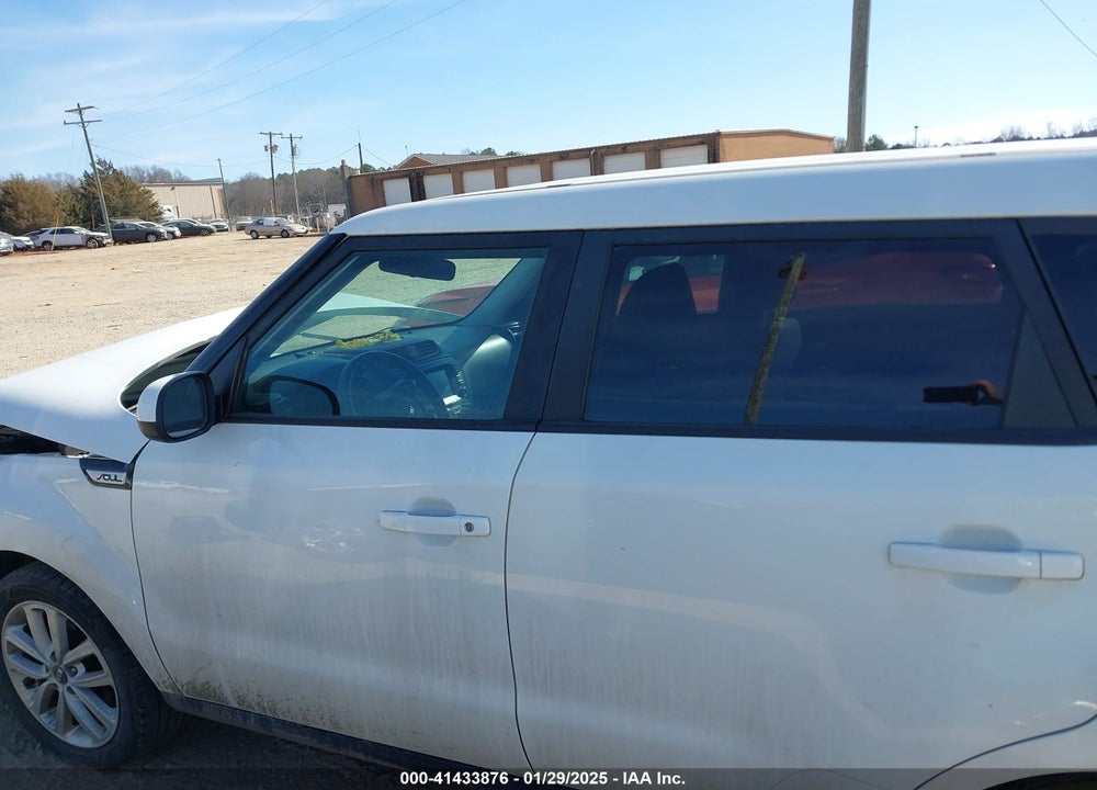 2019 KIA SOUL VIN: KNDJP3A52K7672924