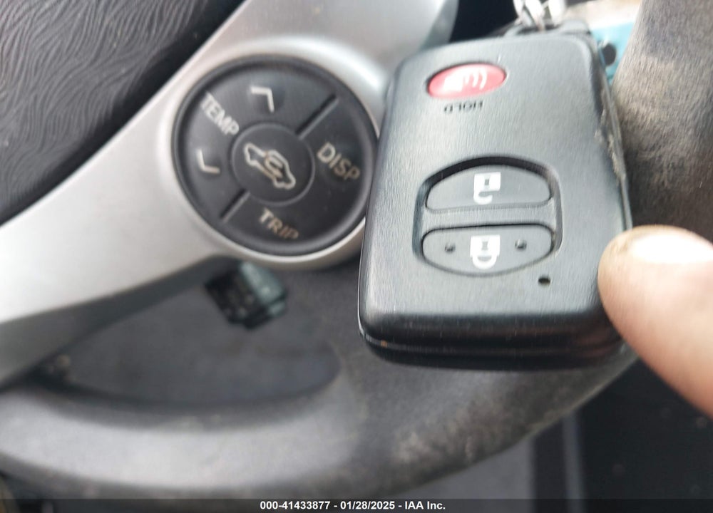 2013 TOYOTA PRIUS VIN: JTDKN3DU2D5554657