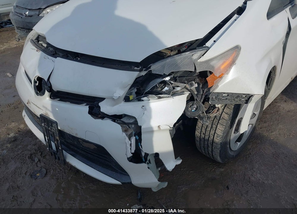 2013 TOYOTA PRIUS VIN: JTDKN3DU2D5554657