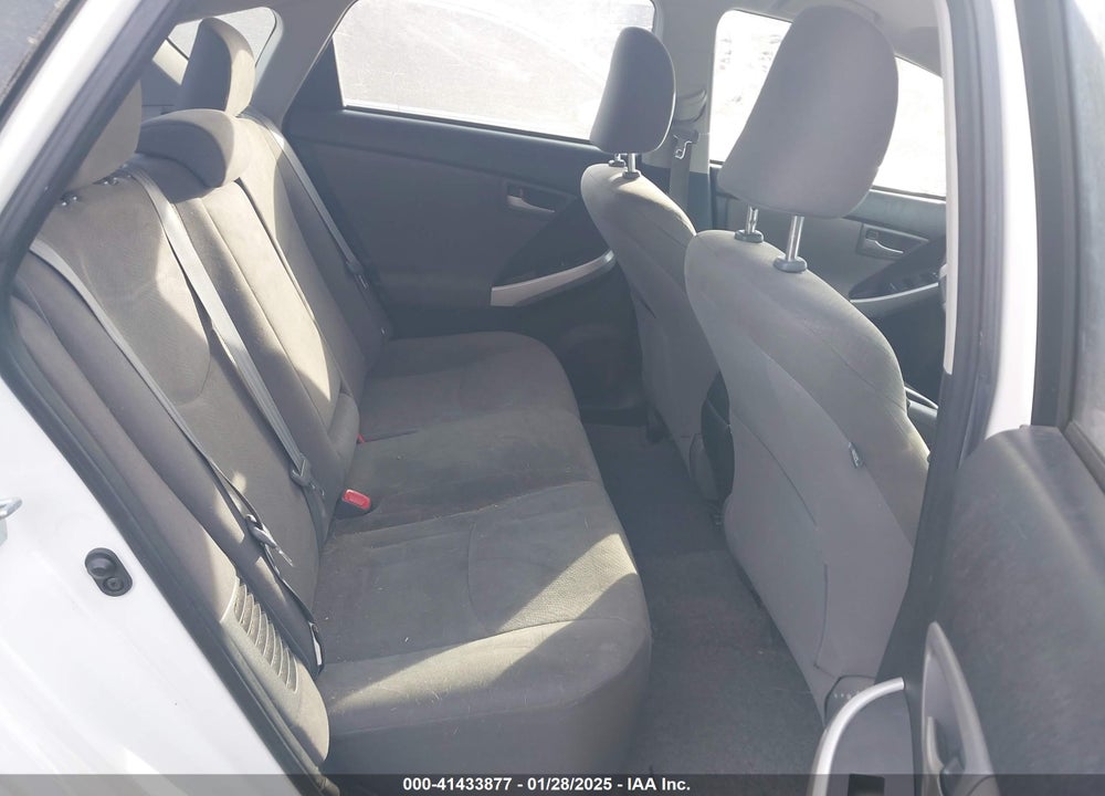 2013 TOYOTA PRIUS VIN: JTDKN3DU2D5554657