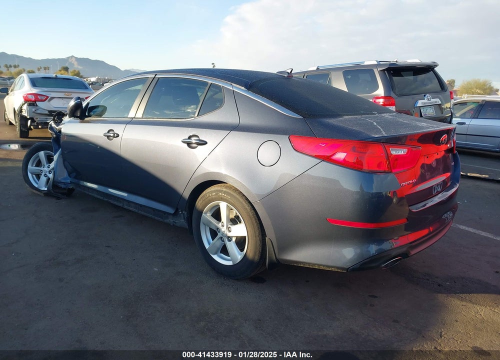 2015 KIA OPTIMA VIN: KNAGM4A74F5570341