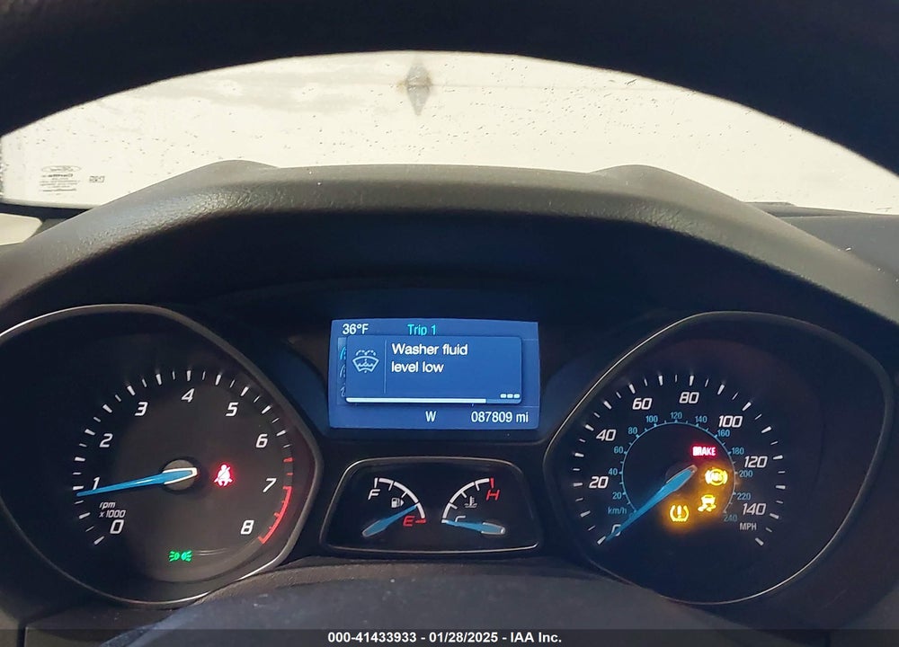 2014 FORD FOCUS VIN: 1FADP3F22EL454589