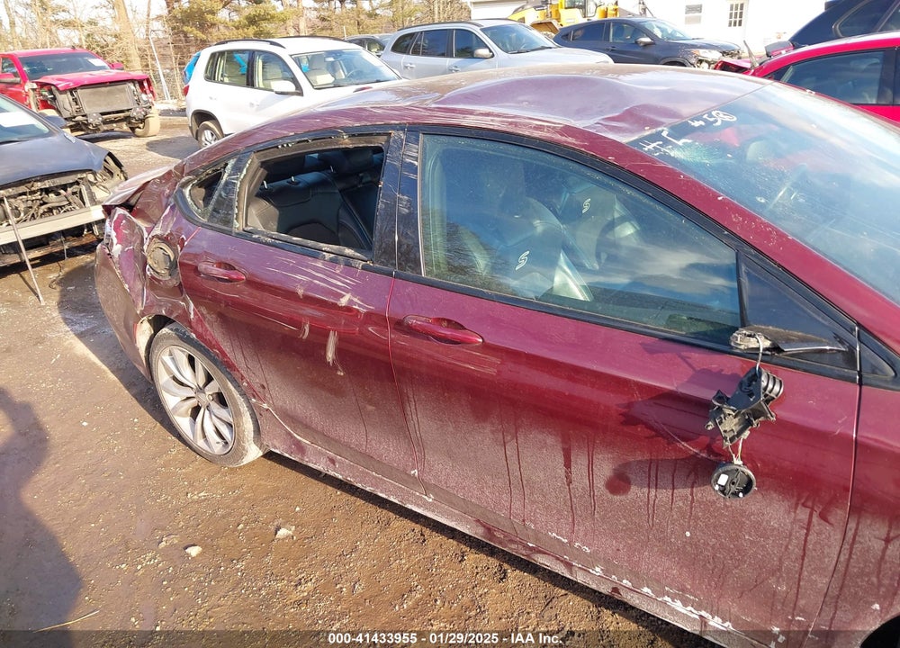 2015 CHRYSLER 200 VIN: 1C3CCCBB7FN526842
