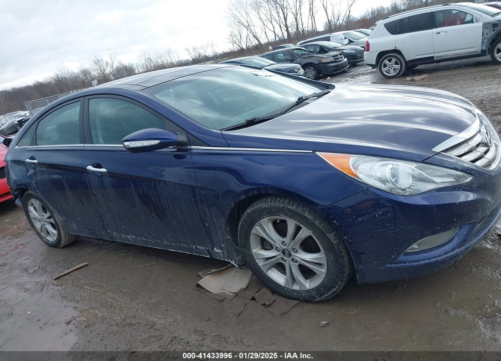 2013 HYUNDAI SONATA VIN: 5NPEC4AC6DH808133