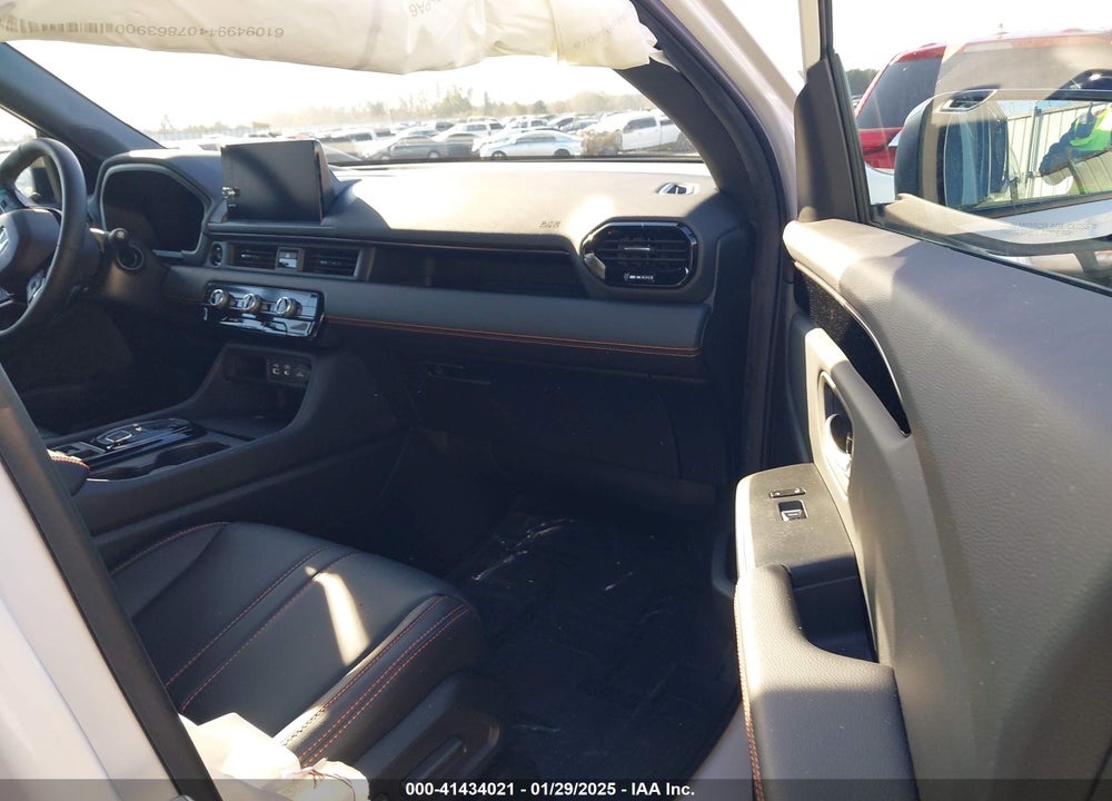 2025 HONDA PILOT TRAILSPORT VIN: 5FNYG1H63SB051817