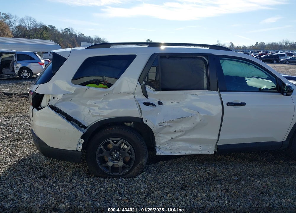 2025 HONDA PILOT TRAILSPORT VIN: 5FNYG1H63SB051817