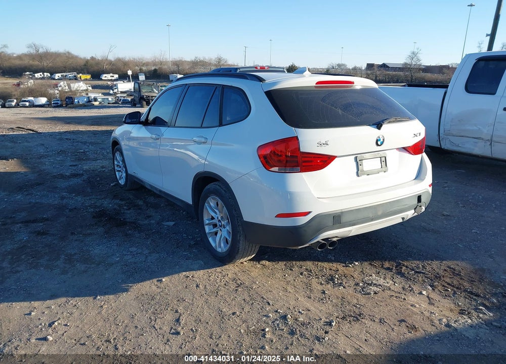 2015 BMW X1 SDRIVE28I VIN: WBAVM1C5XFV315095