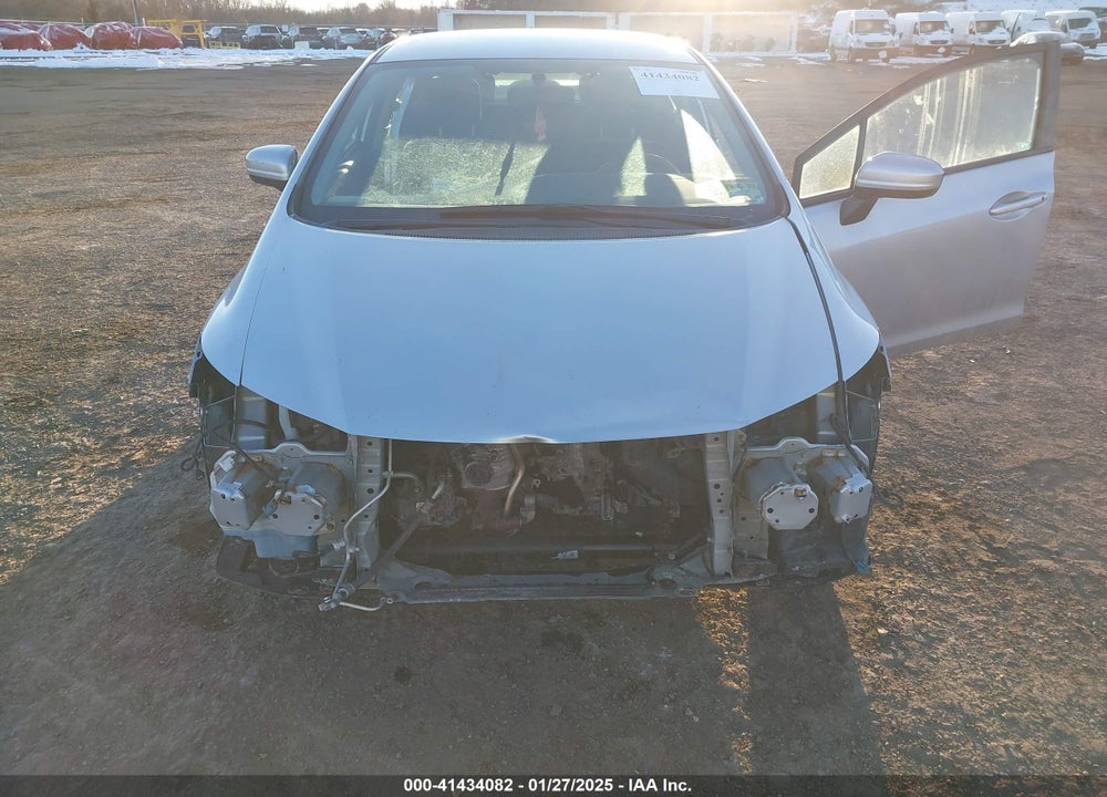 2014 HONDA CIVIC VIN: 19XFB2F58EE212565