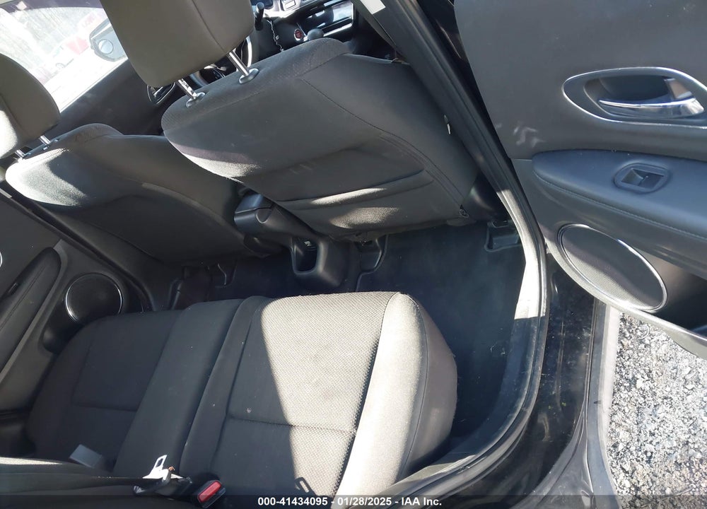 2017 HONDA HR-V VIN: 3CZRU6H50HM722313