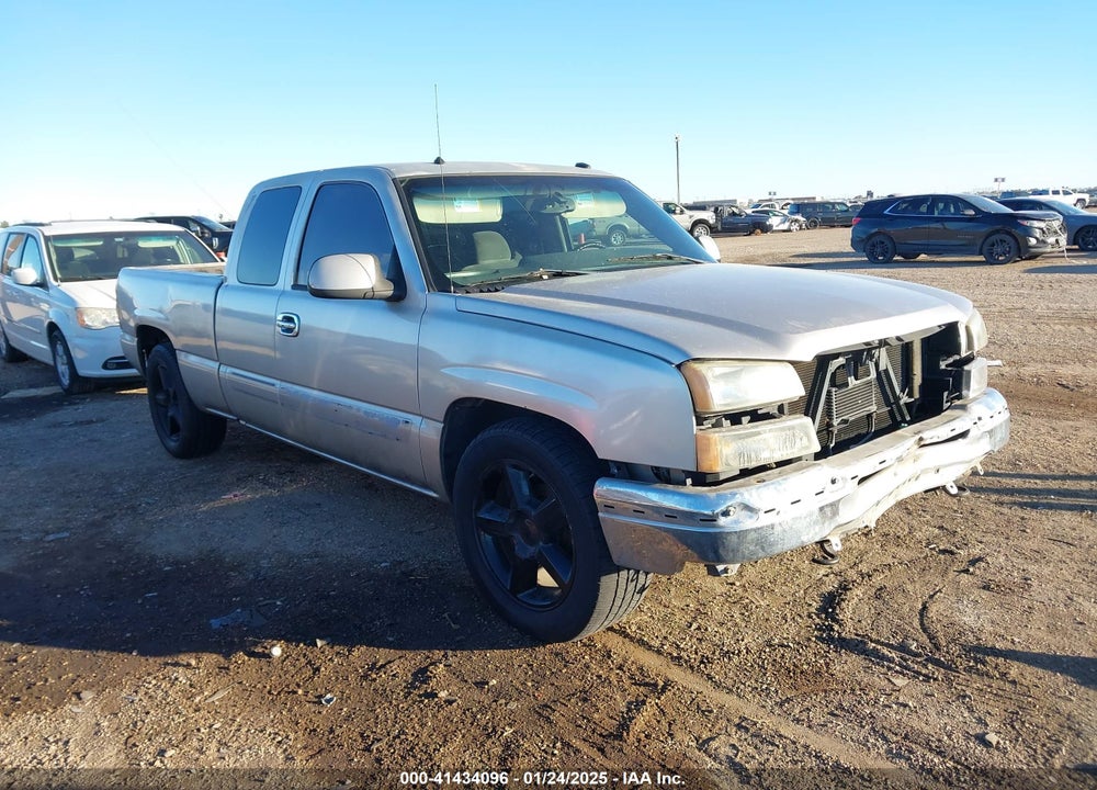 2004 CHEVROLET SILVERADO 1500 LS VIN: 2GCEC19TX41167816