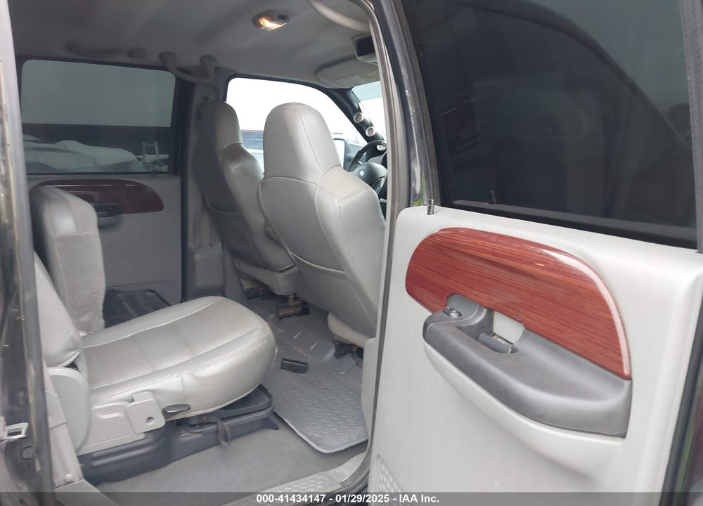 2006 FORD F-250 VIN: 1FTSW21P16ED25475