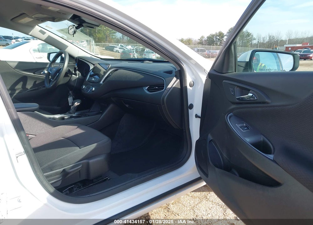 2025 CHEVROLET MALIBU LT VIN: 1G1ZD5ST4SF110963