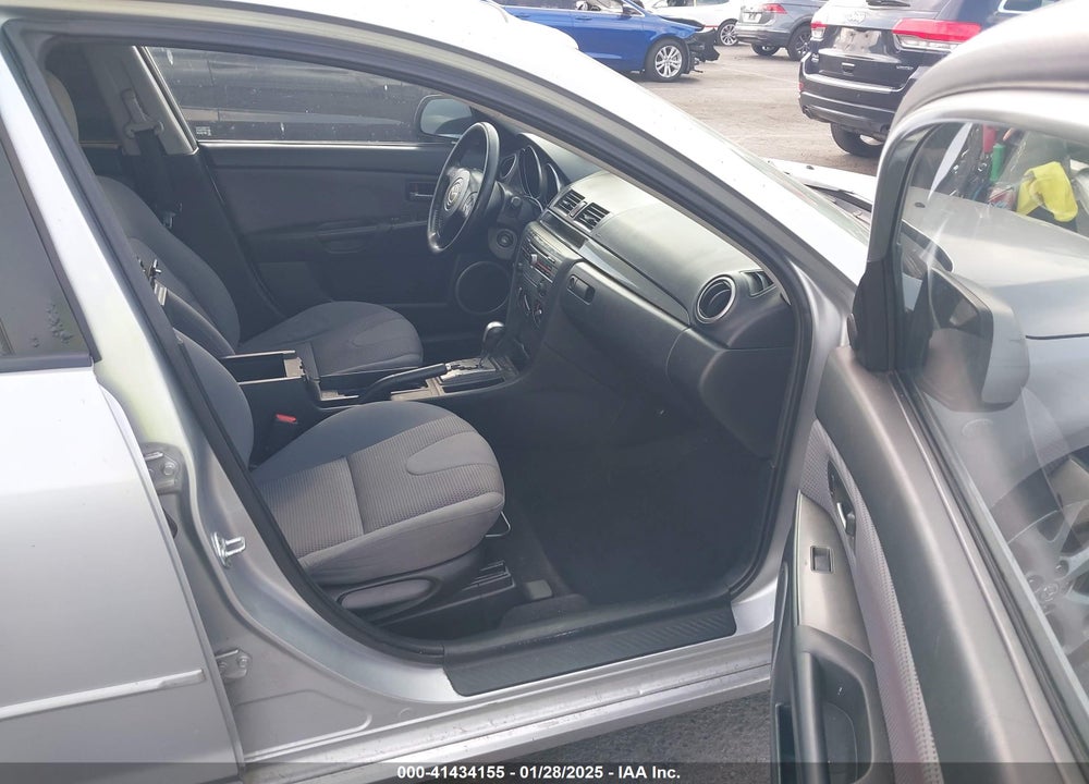 2007 MAZDA MAZDA3 VIN: JM1BK144671653040